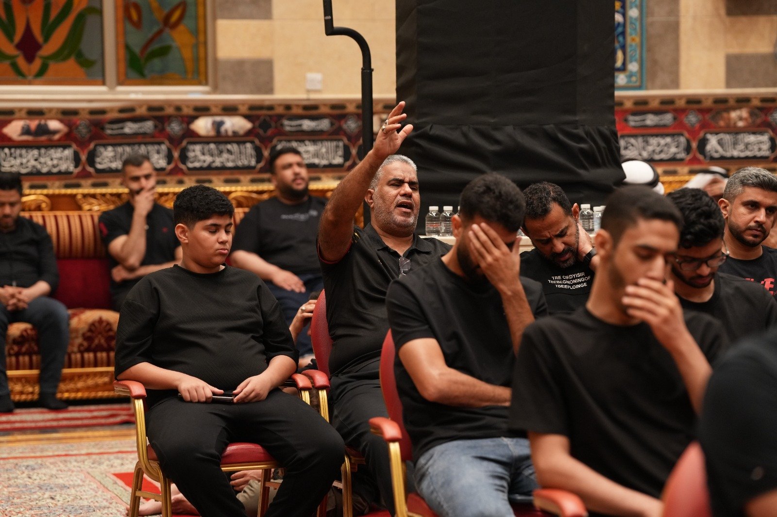 التغطية المصورة لمحاضرة الشيخ حسين سلطان  ليلة 8 محرم 1448 هـ (33)